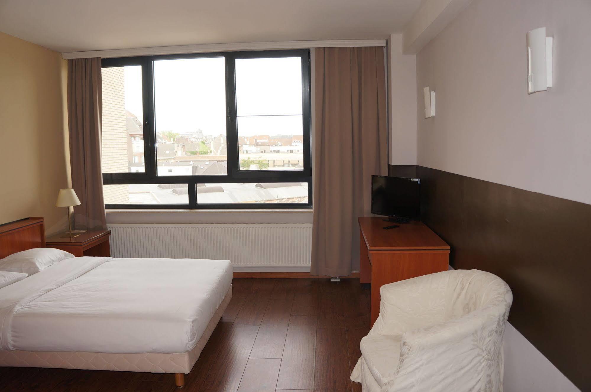 فندق إسكيل Saint-Gilles المظهر الخارجي الصورة